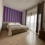 Sorrento Inn Lodge לינה וארוחת בוקר סורנטו