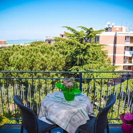 Sorrento Inn Lodge 住宿加早餐酒店